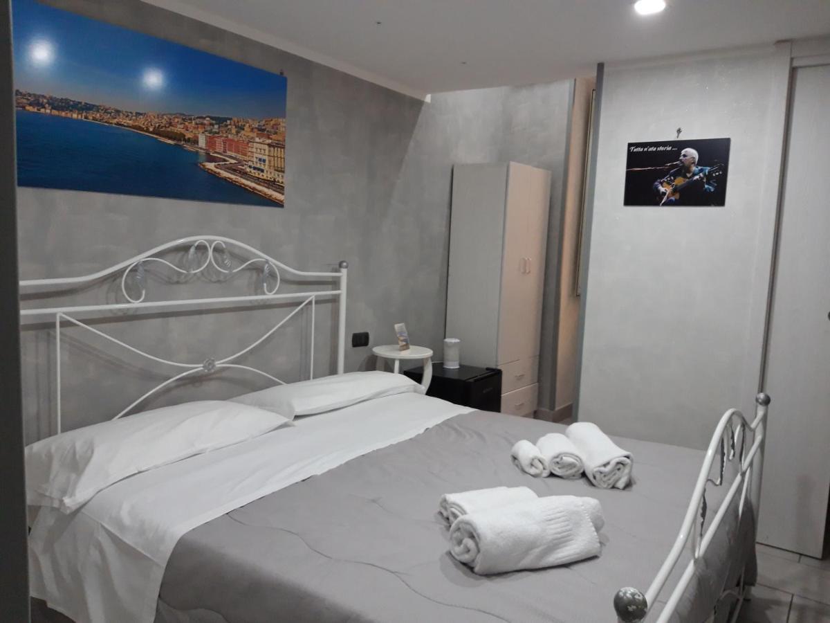 Napul'E Mill Color Bed and Breakfast Napoli Eksteriør billede
